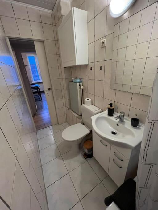 Cosy Apartment Merode Bruxelles Esterno foto